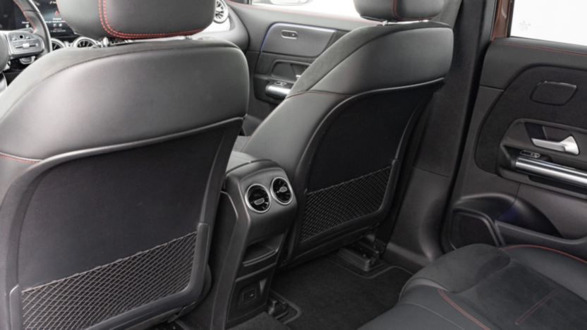 MERCEDES-BENZ EQA EQA 250 66.5kWh AMG Line
