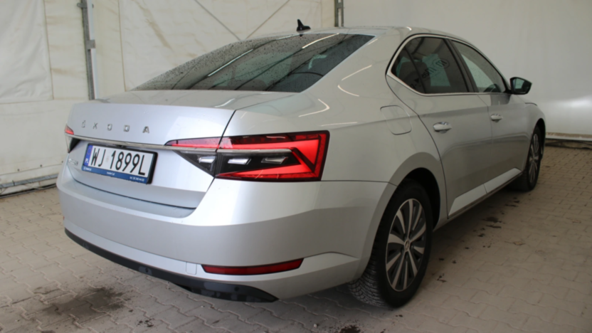 SKODA Superb Superb 2.0 TDI SCR Style DSG