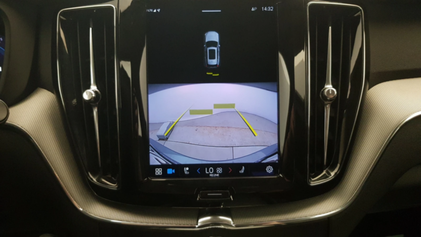 VOLVO XC60 XC60 B4 D AWD Plus Bright aut