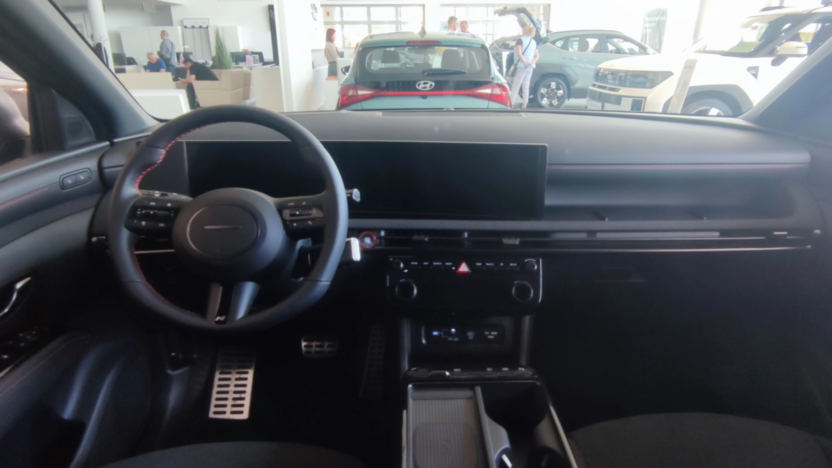 HYUNDAI Tucson Tucson 1.6 T-GDi HEV N-Line 2WD aut Nowy