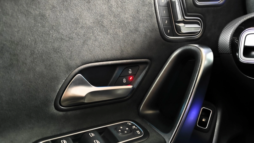 MERCEDES-BENZ CLA CLA 250 e PHEV AMG Line 8G-DCT