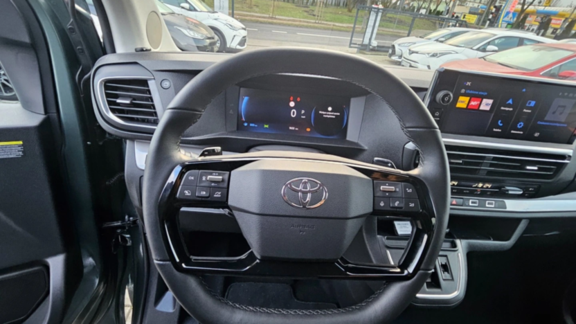 TOYOTA Proace Verso Proace Verso 2.0 D4-D Long Family aut