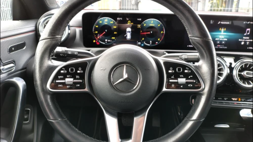 MERCEDES-BENZ CLA CLA 200 d Progressive 8G-DCT