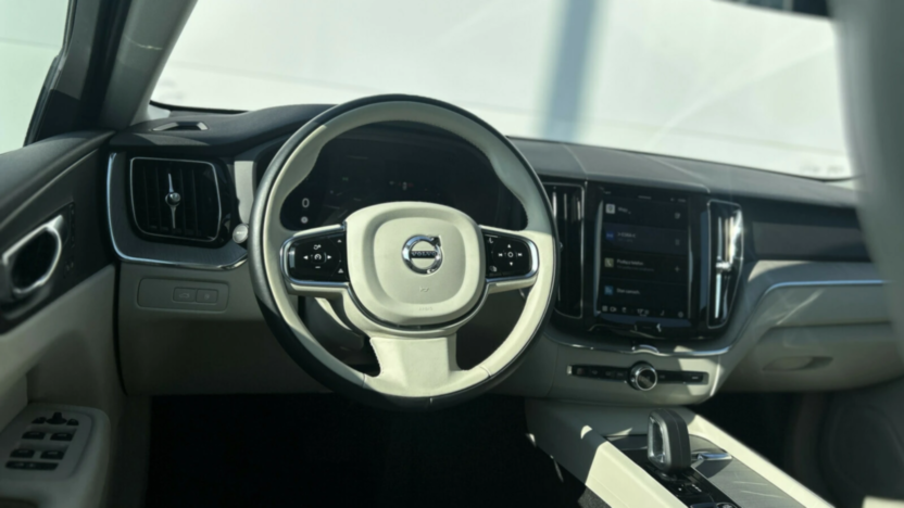 VOLVO XC60 XC60 T6 Plug-In Hybrid AWD Core aut