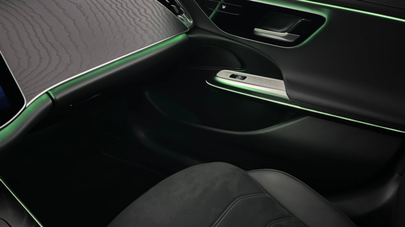 MERCEDES-BENZ E Klasa E 220 d AMG
