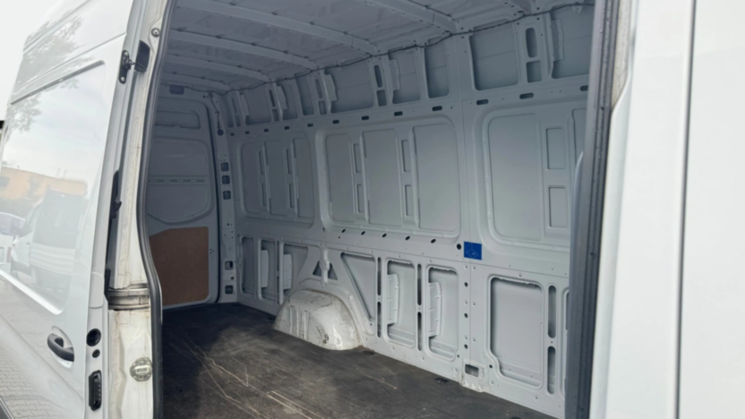 MERCEDES-BENZ Sprinter Sprinter 315 CDI 907.633 9m3
