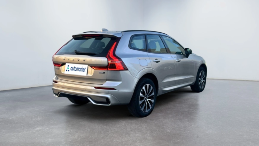 VOLVO XC60 XC60 B5 B AWD Plus Dark aut