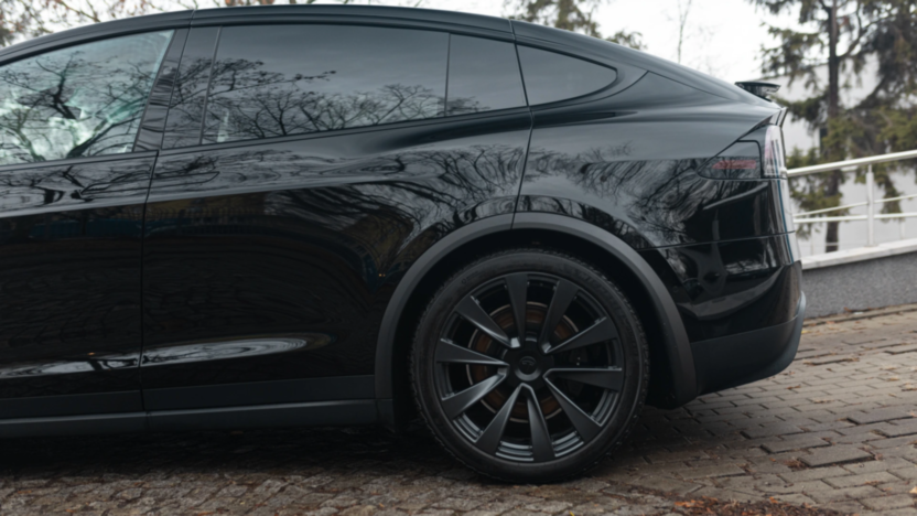 TESLA Model X X Plaid