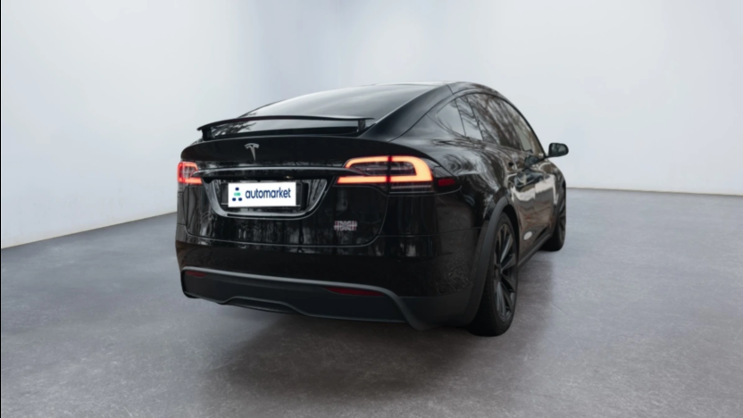 TESLA Model X X Plaid
