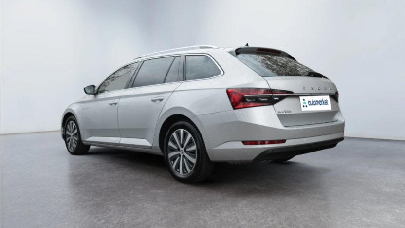 SKODA Superb Superb 2.0 TDI SCR Style DSG