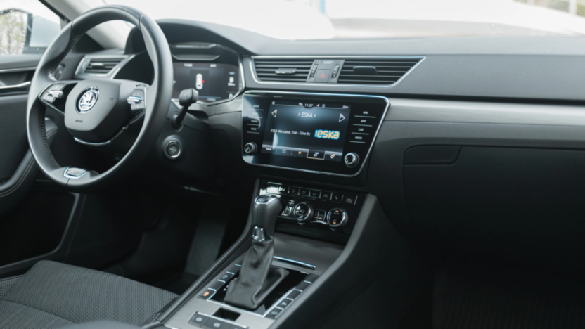 SKODA Superb Superb 2.0 TDI SCR Style DSG