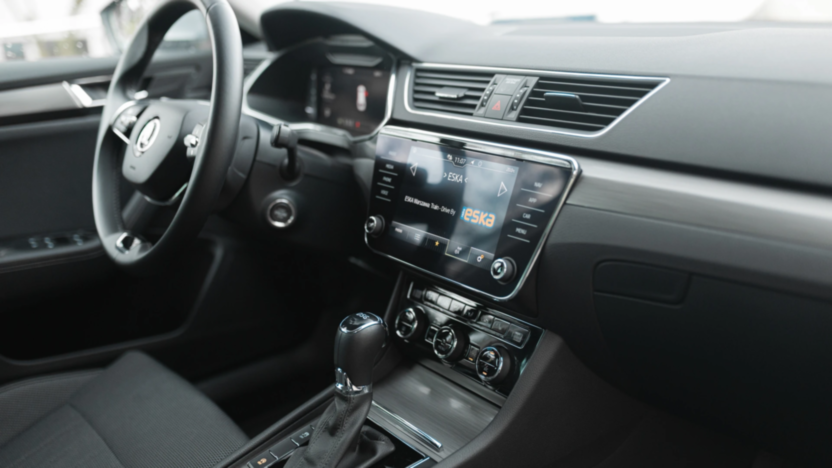 SKODA Superb Superb 2.0 TDI SCR Style DSG