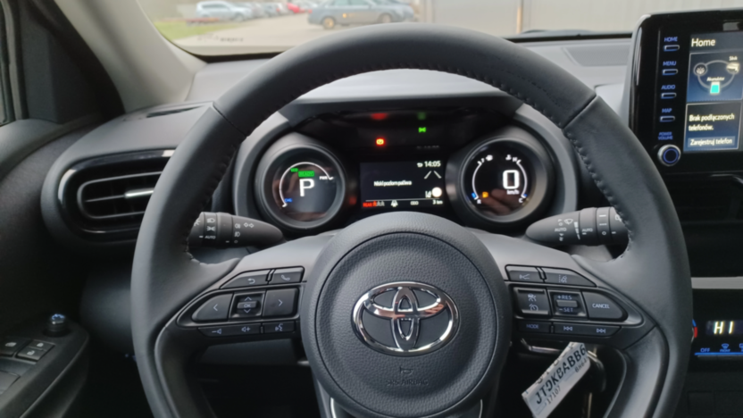 TOYOTA Yaris Cross Yaris Cross Hybrid 1.5 Active Nowy