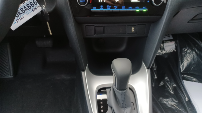 TOYOTA Yaris Cross Yaris Cross Hybrid 1.5 Active Nowy