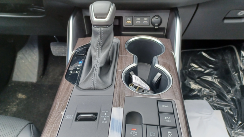 TOYOTA Highlander Highlander 2.5 Hybrid Prestige Nowy