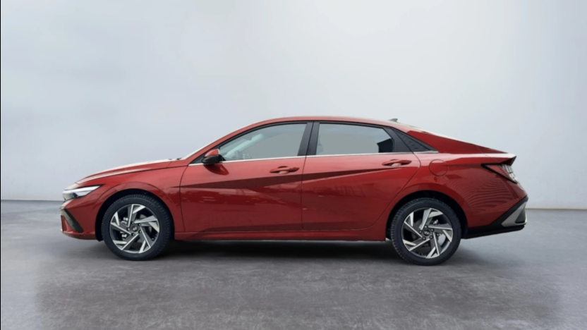 HYUNDAI Elantra Elantra 1.6 Smart CVT