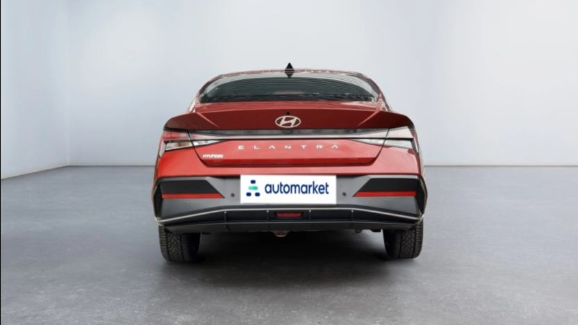 HYUNDAI Elantra Elantra 1.6 Smart CVT