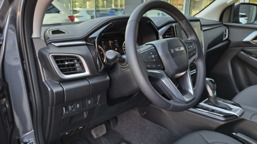 ISUZU D-Max D-Max 1.9 d EC LSX aut Nowy