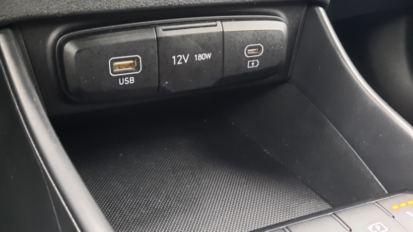 HYUNDAI i20 i20 1.0 T-GDi Modern