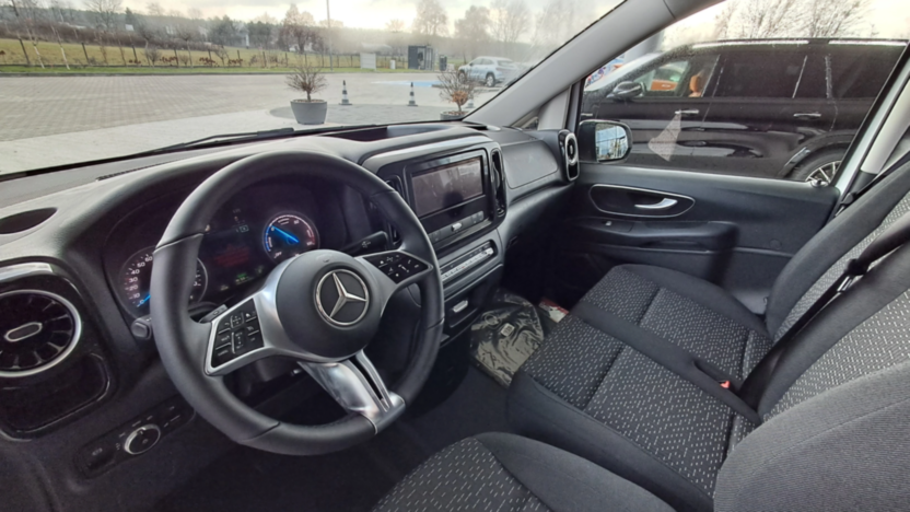 MERCEDES-BENZ Vito eVito 112 L2 60kWh 447.603 Nowy