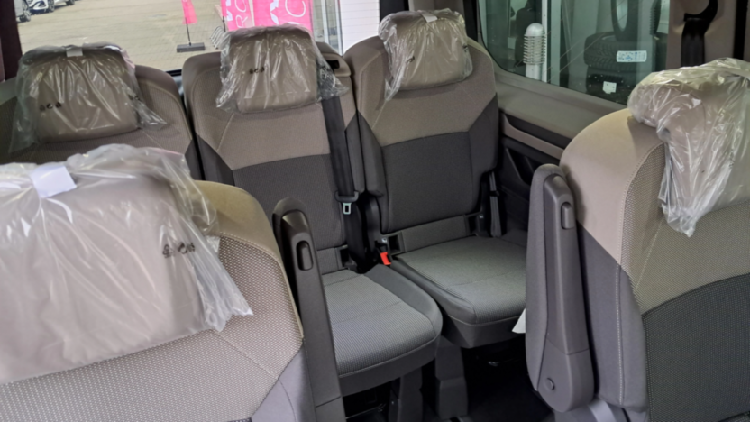 VOLKSWAGEN Multivan Multivan 2.0 TDI L2 Life DSG Nowy
