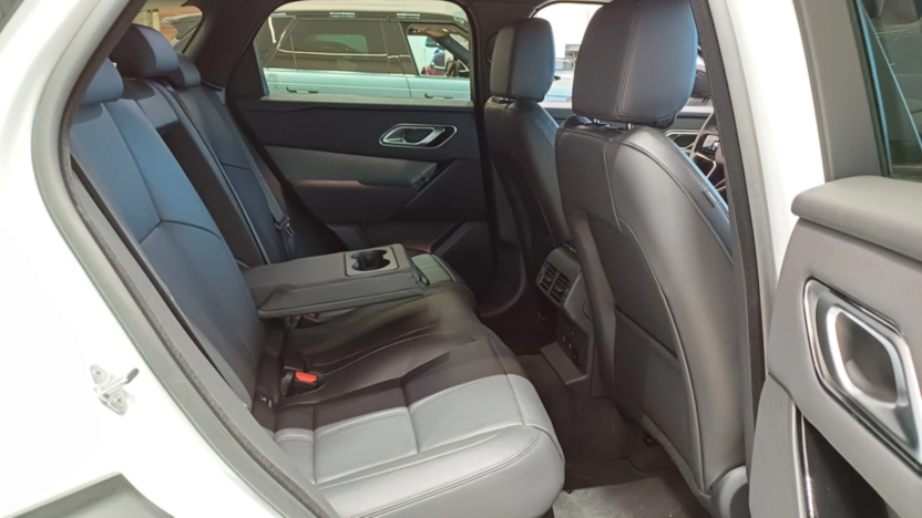 LAND ROVER Range Rover Velar Velar 2.0 D200 mHEV Dynamic SE Nowy