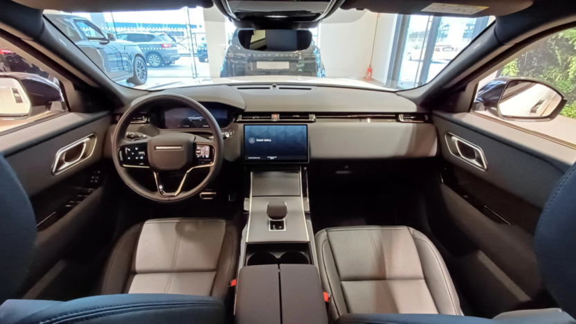 LAND ROVER Range Rover Velar Velar 2.0 D200 mHEV Dynamic SE Nowy