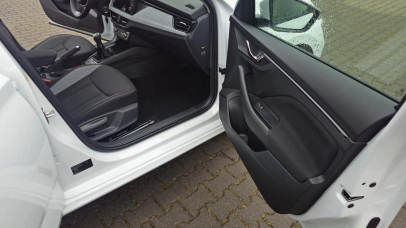SKODA Kamiq Kamiq 1.5 TSI Edition 130 Nowy