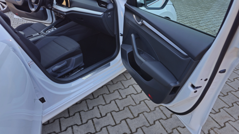 SKODA Octavia Octavia 1.5 TSI mHEV Selection DSG Nowy