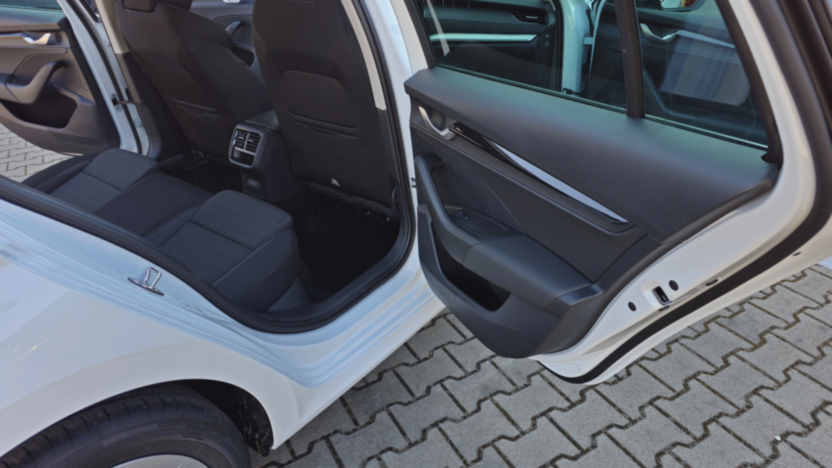 SKODA Octavia Octavia 1.5 TSI mHEV Selection DSG Nowy