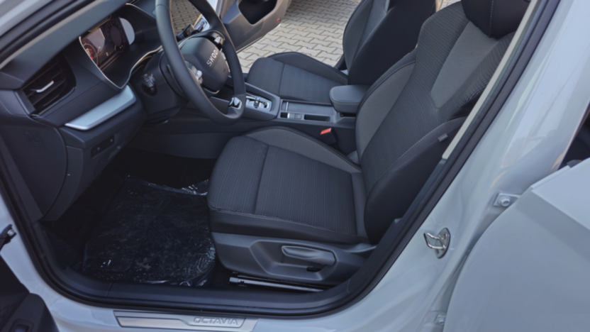 SKODA Octavia Octavia 1.5 TSI mHEV Selection DSG Nowy