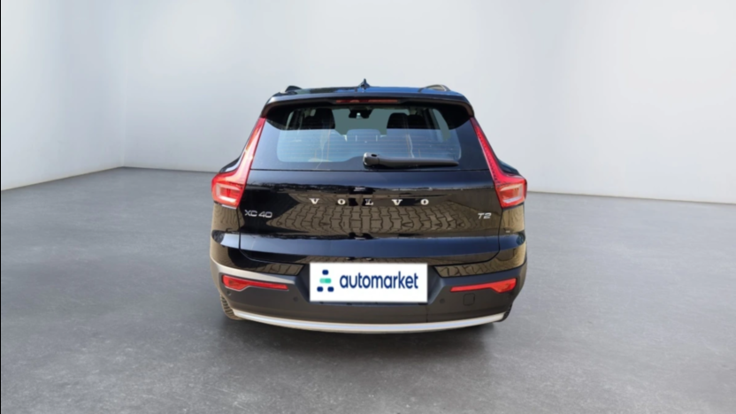 VOLVO XC40 XC40 T2 Essential aut