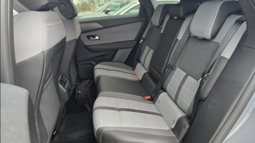 OPEL Grandland X Grandland 1.2 T mHEV GS S&S eDTC6 Nowy