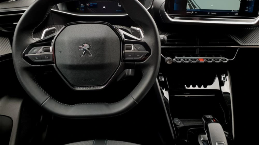 PEUGEOT 2008 2008 1.2 PureTech Allure S&S EAT8