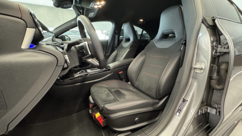 MERCEDES-BENZ CLA CLA 200 AMG Line 7G-DCT