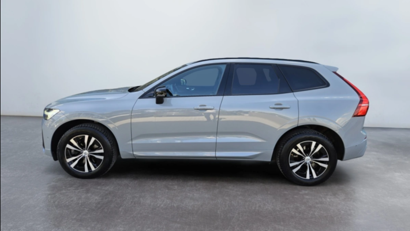 VOLVO XC60 XC60 B4 D AWD Plus Dark aut