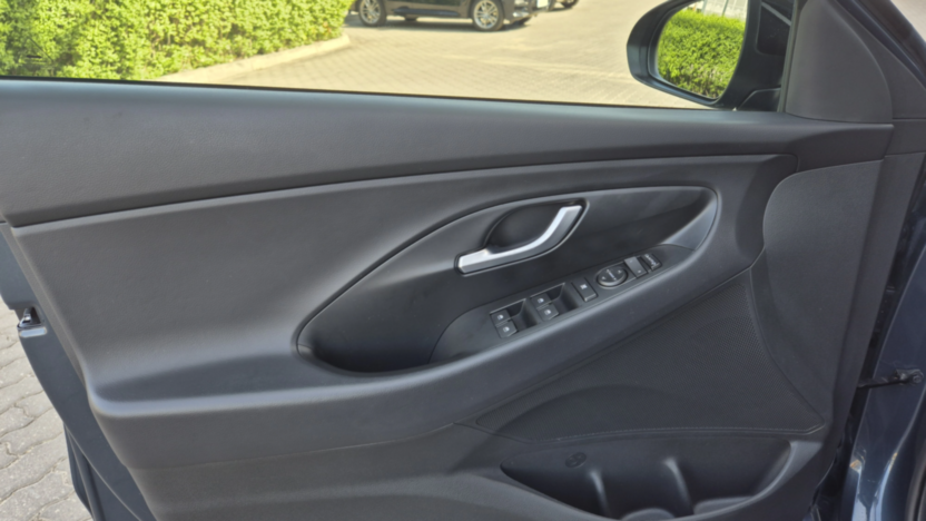 HYUNDAI i30 i30 1.5 T-GDI 48V Smart