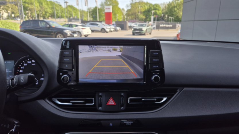 HYUNDAI i30 i30 1.5 T-GDI 48V Smart