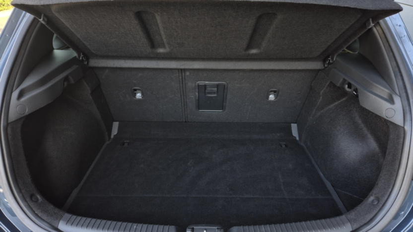 HYUNDAI i30 i30 1.5 T-GDI 48V Smart