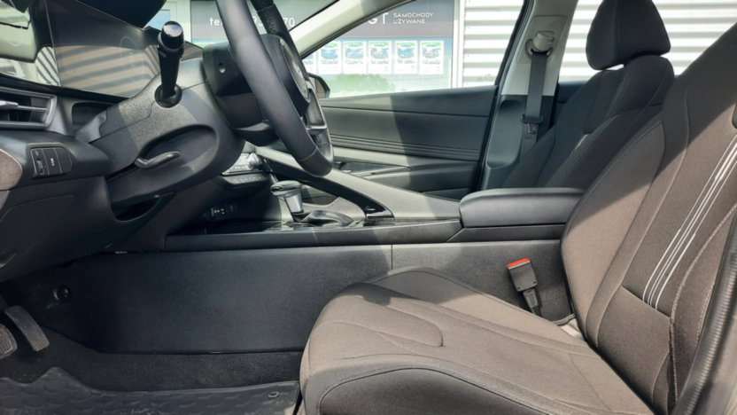 HYUNDAI Elantra Elantra 1.6 Smart CVT