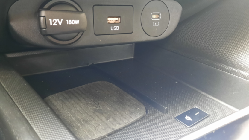HYUNDAI Elantra Elantra 1.6 Smart CVT