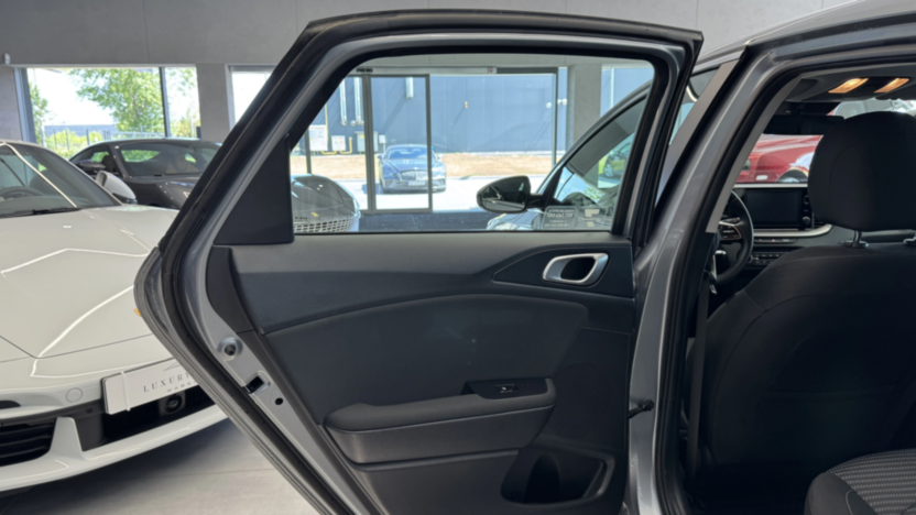 KIA Cee'd Ceed 1.5 T-GDI M DCT