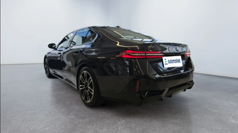 BMW Seria 5 520d xDrive mHEV M Sport aut