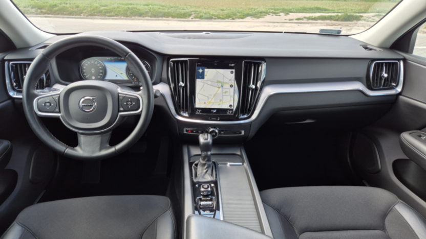VOLVO V60 V60 D3 Momentum Pro aut