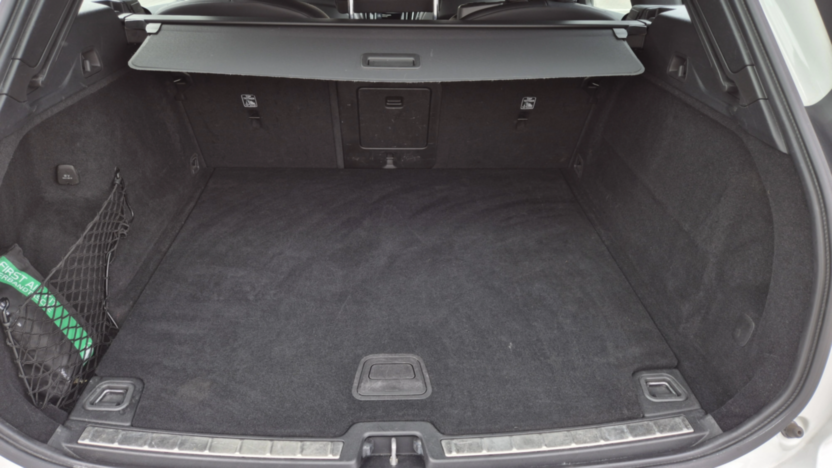 VOLVO XC60 XC60 T4 R-Design aut