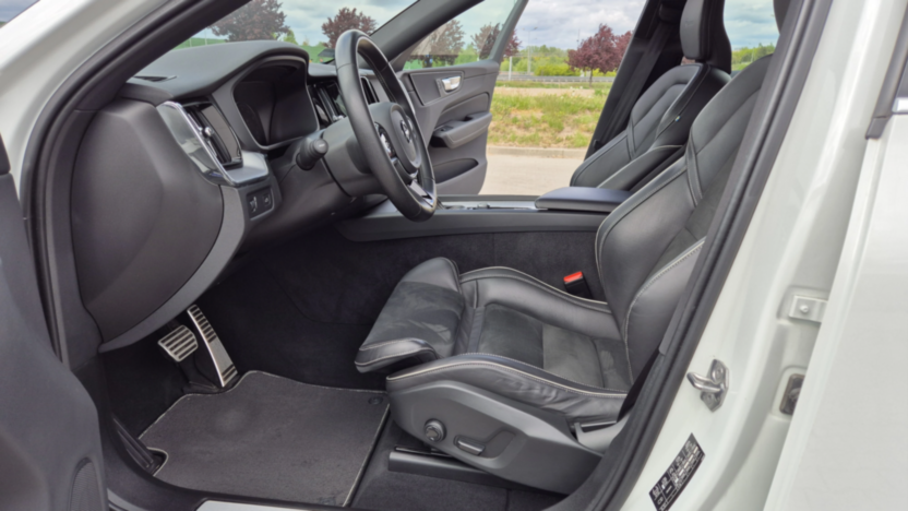 VOLVO XC60 XC60 T4 R-Design aut