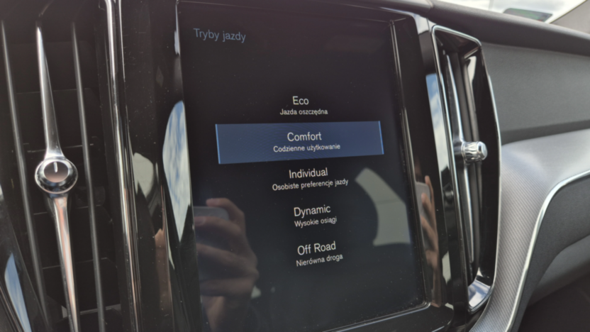 VOLVO XC60 XC60 T4 R-Design aut