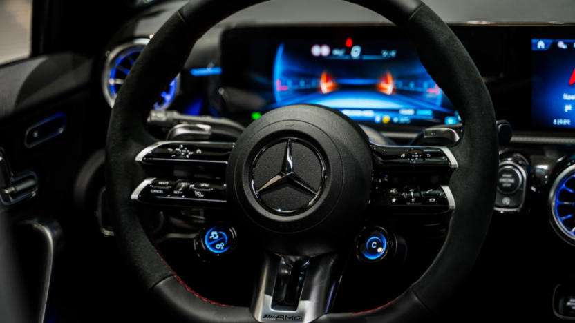 MERCEDES-BENZ A Klasa A 35 AMG 4-Matic 8G-DCT Nowy