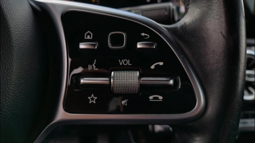 MERCEDES-BENZ CLA CLA 200 d Progressive 8G-DCT
