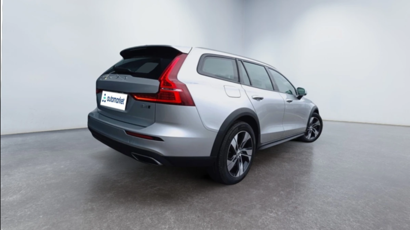 VOLVO V60 V60 CC B4 D AWD aut